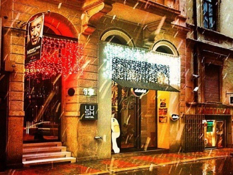 Lush Hotel Taksim - Special Category Истанбул Екстериор снимка